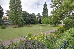 Bournemouth Gardens- click for photo gallery